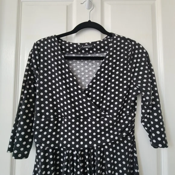 Aamikast Polka dot Maternity dress Size Large - Picture 3 of 7
